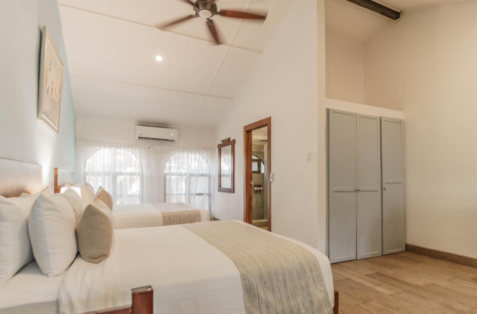Bahia Del Sol Beach Front Boutique Hotel Potrero  Exteriör bild